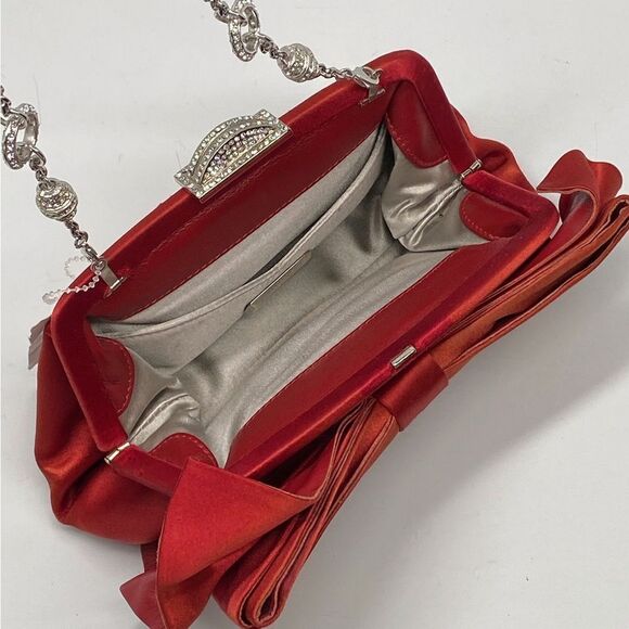 Judith Leiber Madison Satin Bow Clutch Bag - Picture 7 of 14